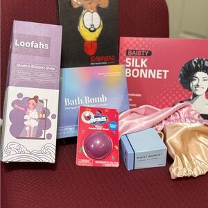 Silk Bonnet and Bath Essentials Set